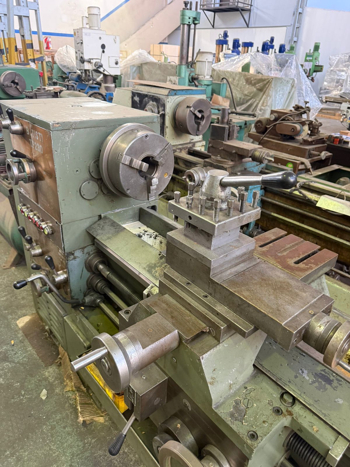 Torno Batisti TP230/1000